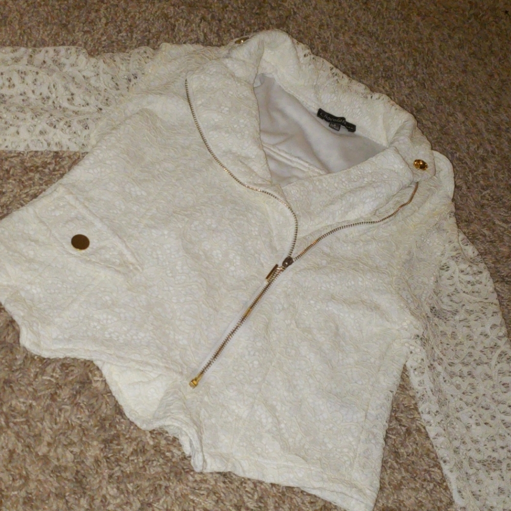 Lace Jacket - Picture 5 of 7